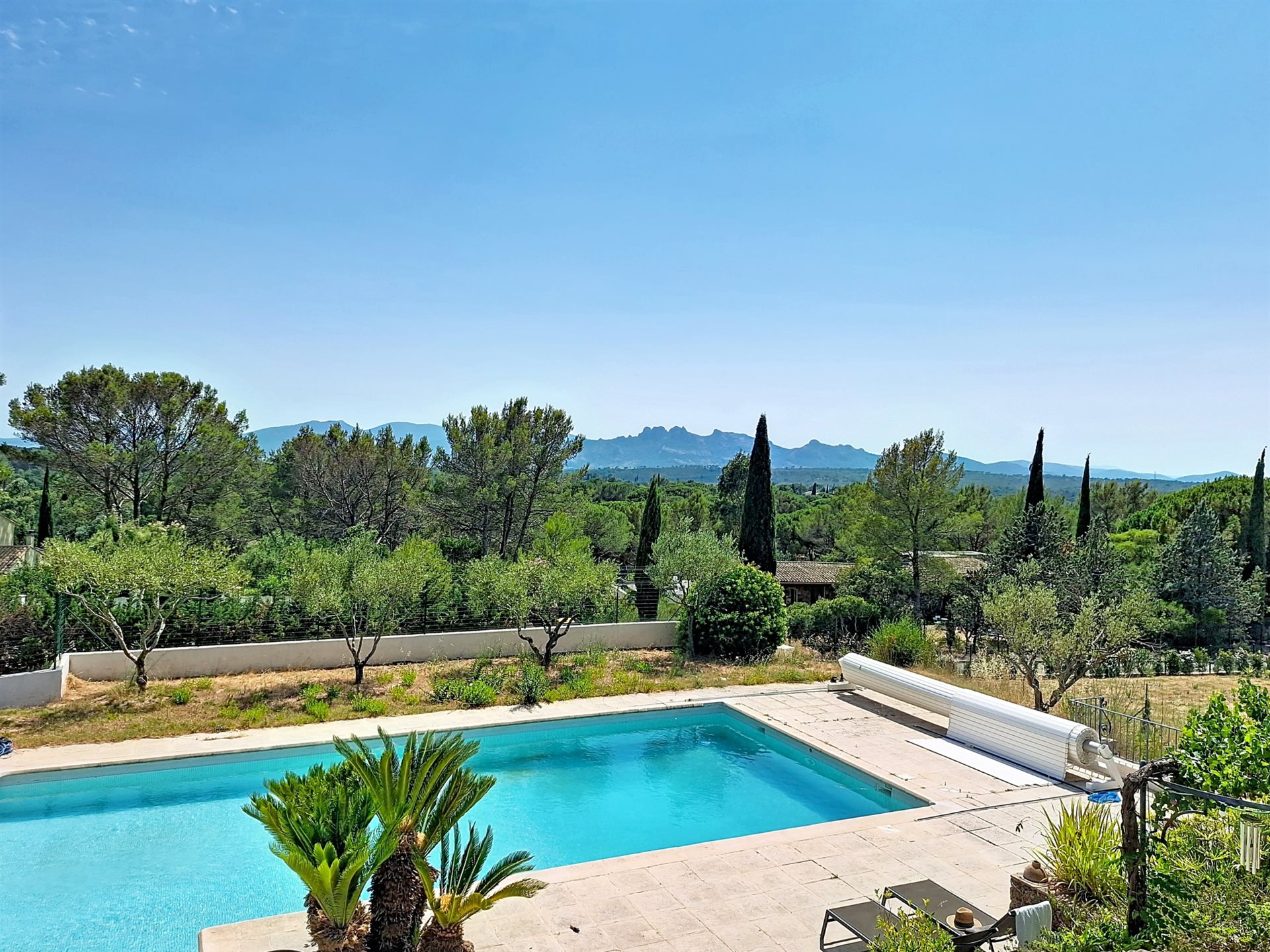 Maison à vendre, 185m², Roquebrune-sur-Argens