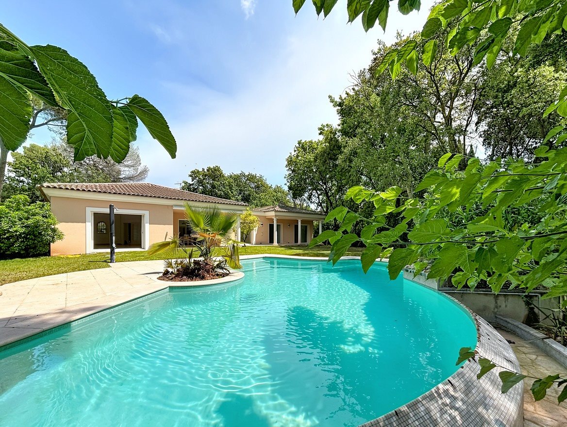 Maison à vendre, 230m², Saint-Raphaël