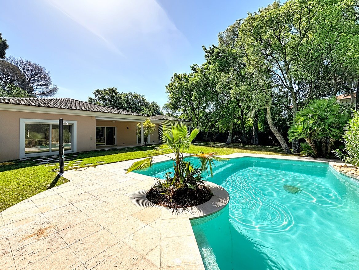 Maison à vendre, 230m², Saint-Raphaël