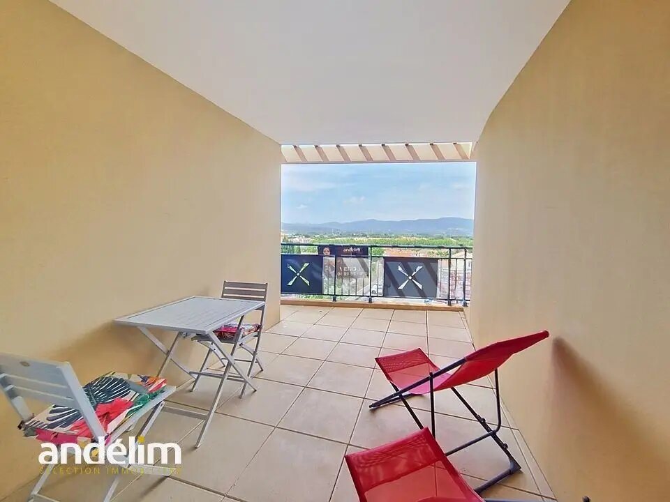 Appartement à vendre, 71m², Fréjus