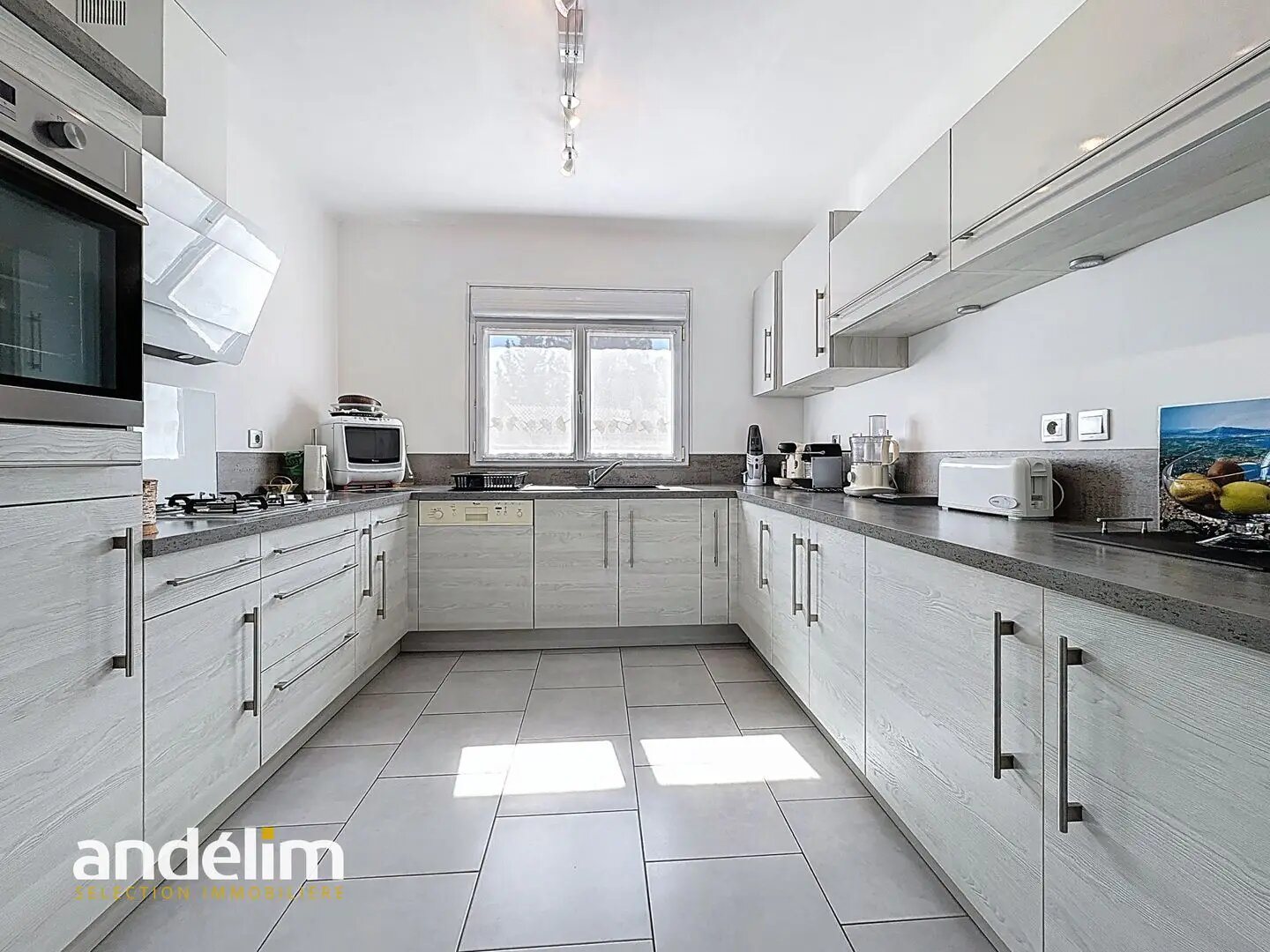 Maison à vendre, 198m², Saint-Raphaël