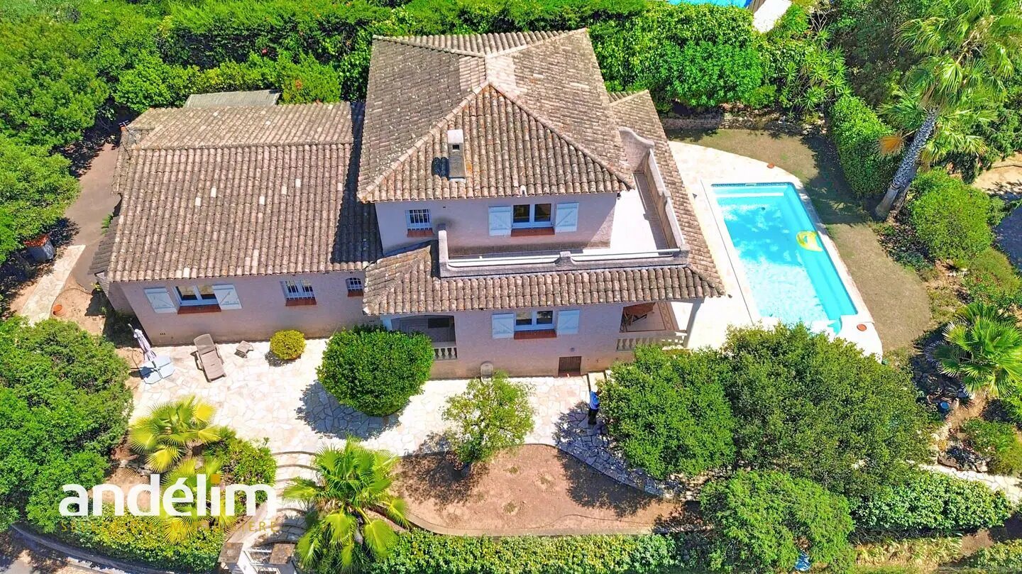 Maison à vendre, 180m², Fréjus