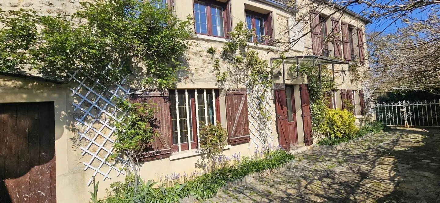 Maison à vendre, 127m², Saint-Forget