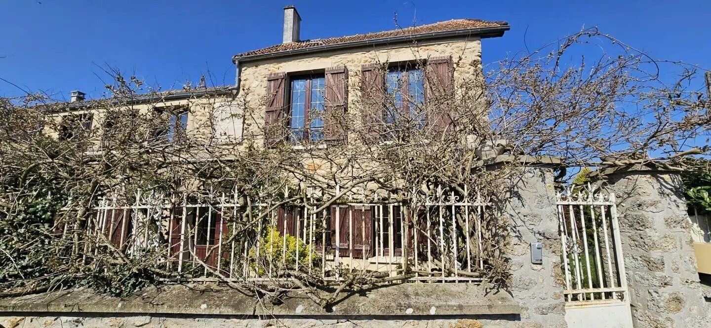 Maison à vendre, 127m², Saint-Forget