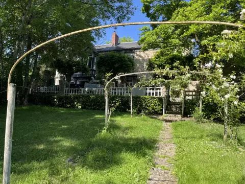 Maison à vendre, 400m², Senlisse