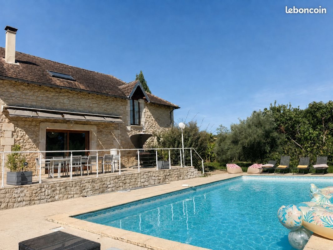 Maison à louer, 210m², Chancelade