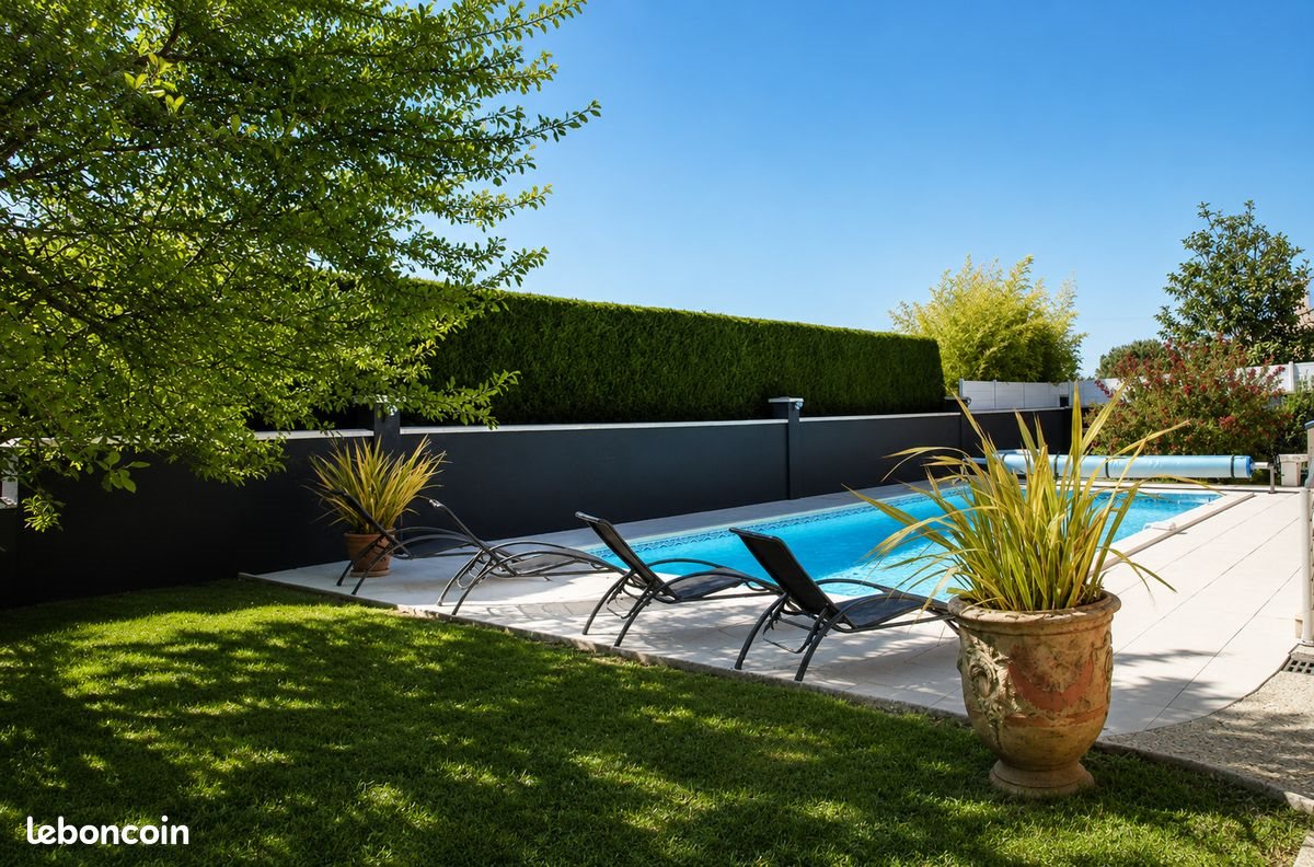 Maison à louer, 210m², Chancelade