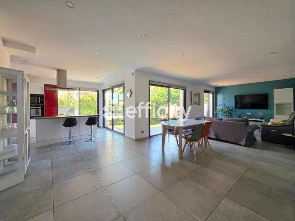 Maison à vendre, 130m², Sanary-sur-Mer