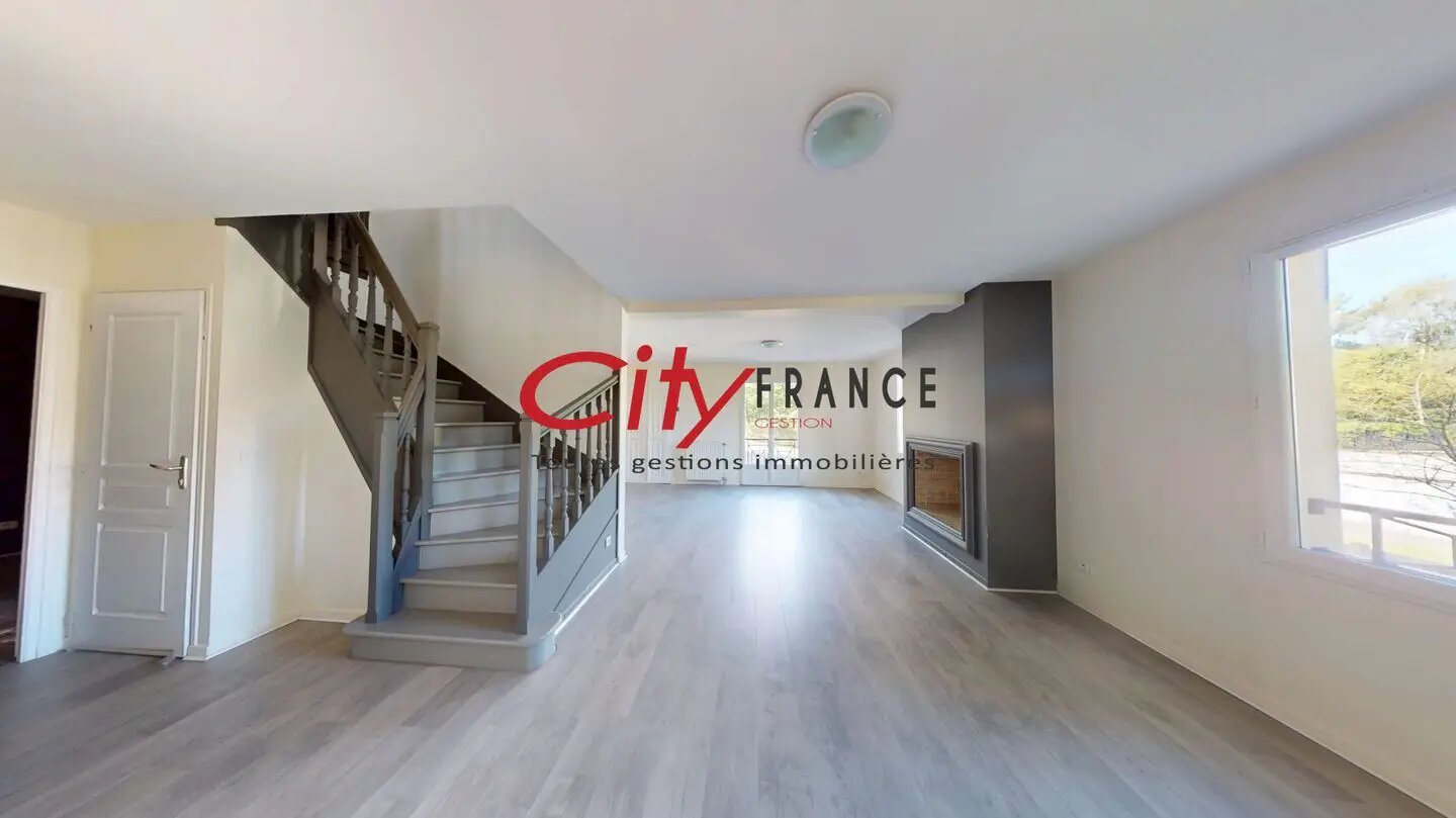 Maison à louer, 112m², Villennes-sur-Seine