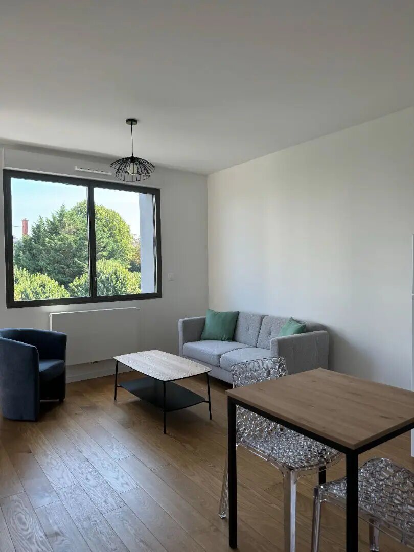 Appartement à louer, 44m², Reims