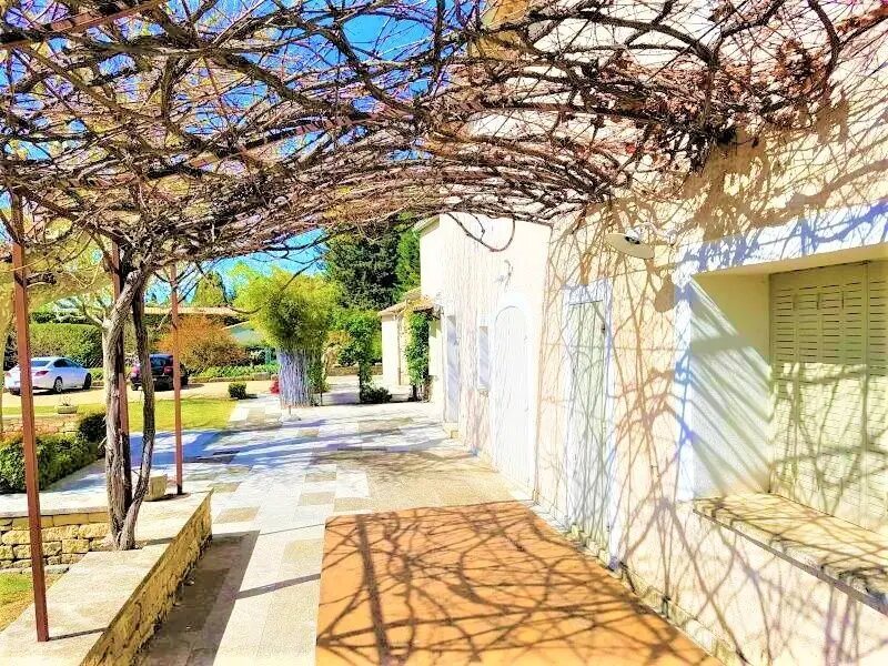 Maison à vendre, 350m², Cheval-Blanc