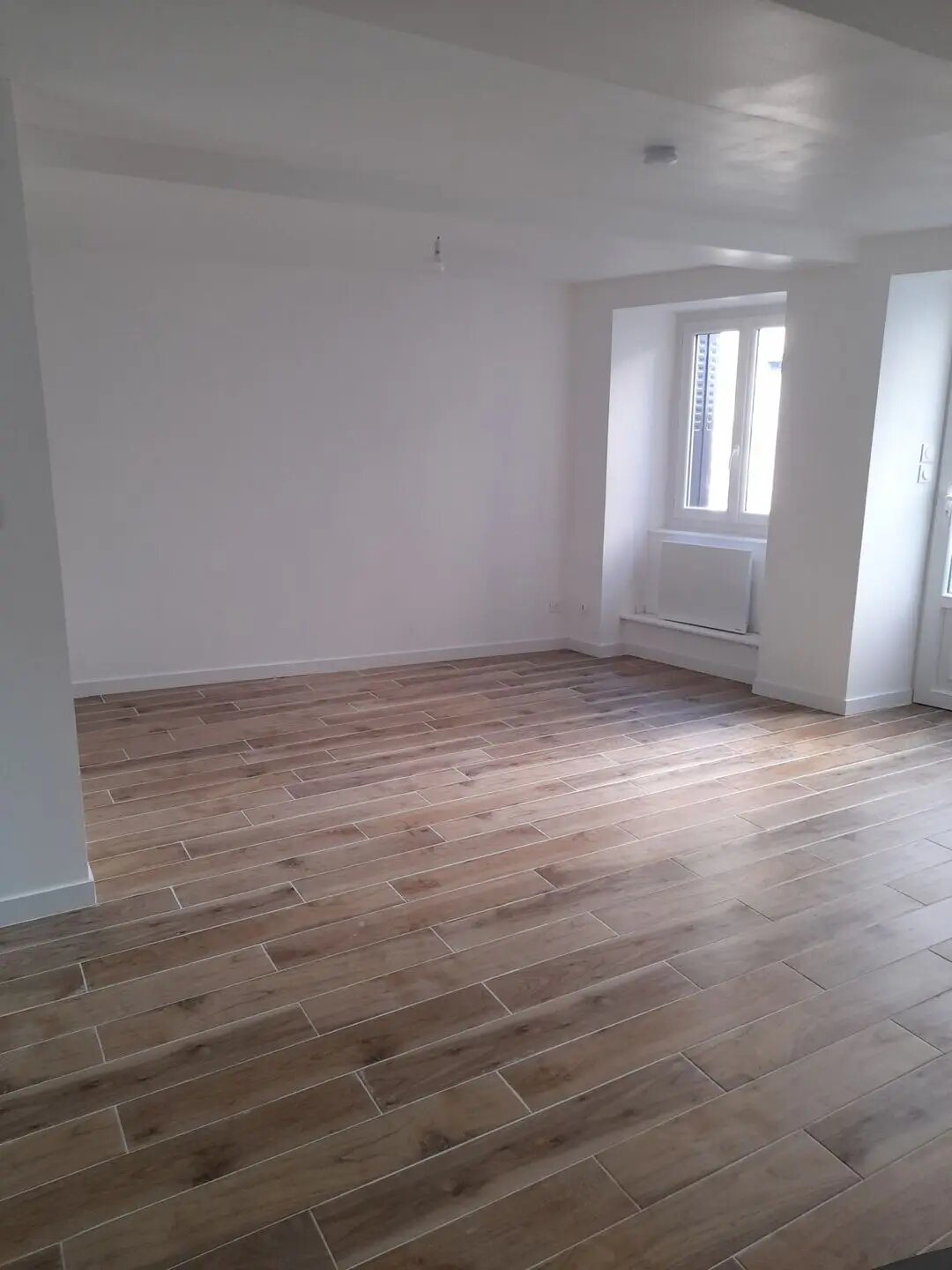 Maison à louer, 68m², Haute-Rivoire