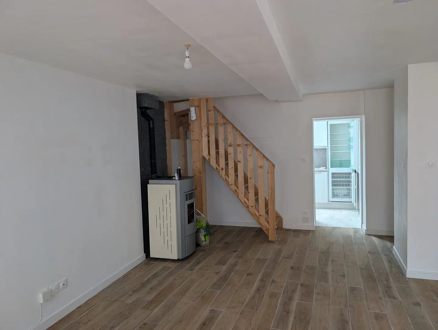 Maison à louer, 68m², Haute-Rivoire