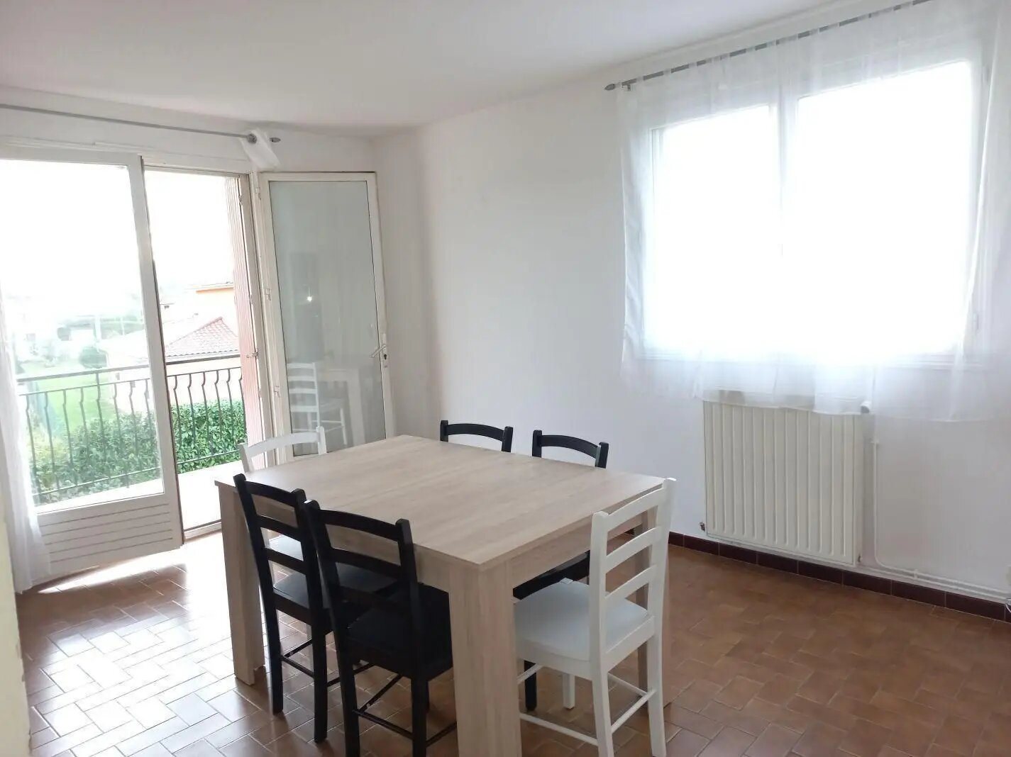 Appartement à louer, 85m², Lentilly