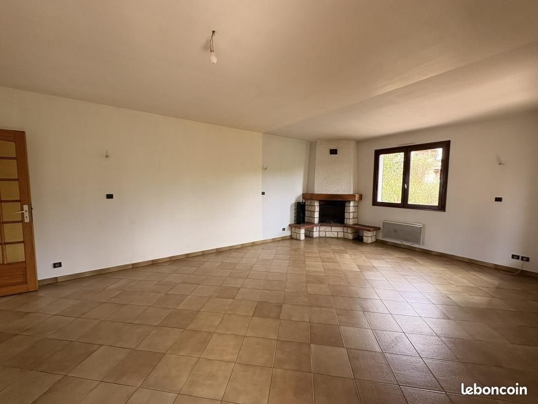 Maison à vendre, 159m², Sain-Bel