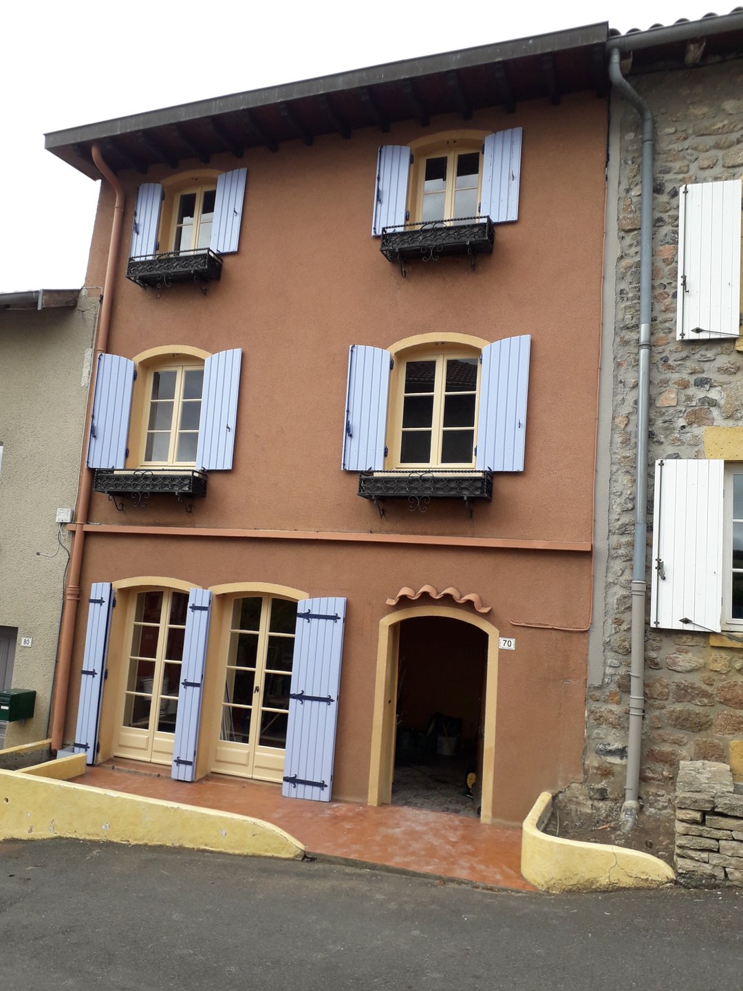 Maison à louer, 4m², Brullioles