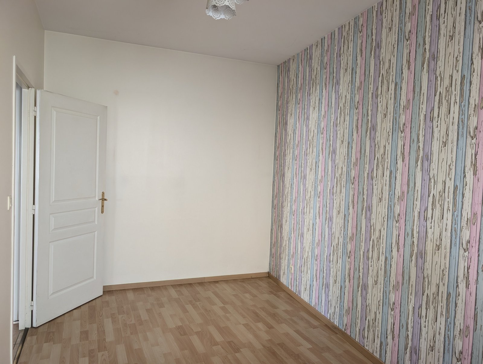 Appartement à louer, 2m², Saint-Romain-de-Popey