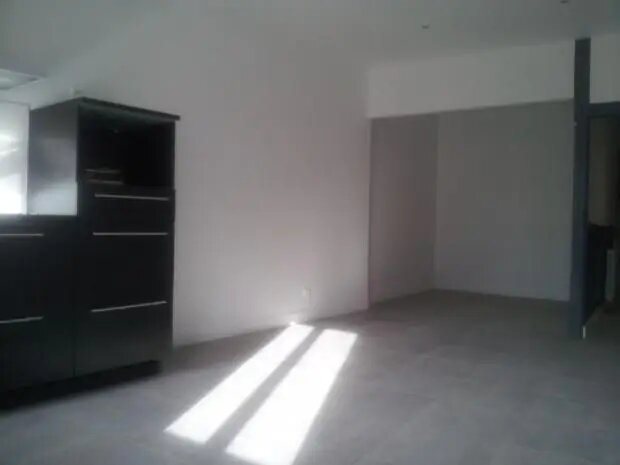 Appartement à louer, 34m², Sain-Bel