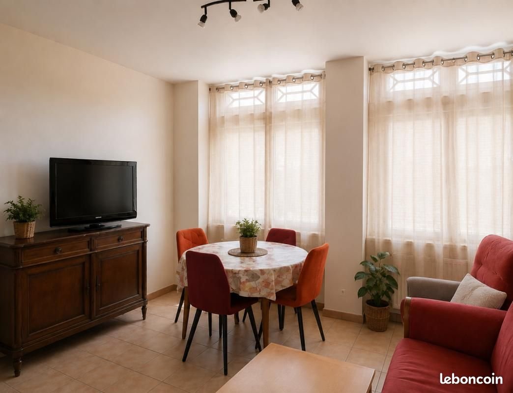 Appartement à louer, 45m², Saint-Romain-de-Popey