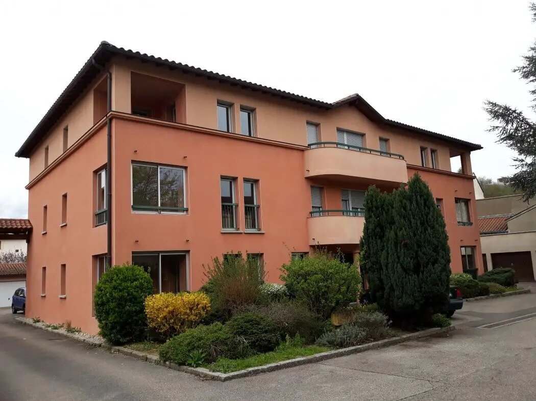 Appartement à louer, 53m², Sain-Bel