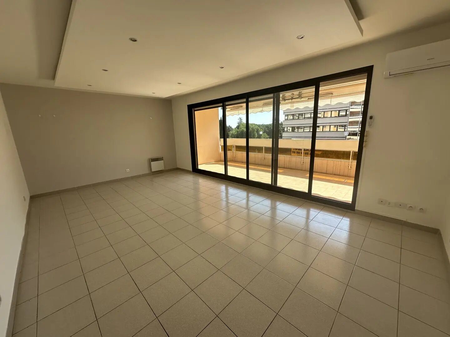 Appartement à vendre, 70m², Hyères