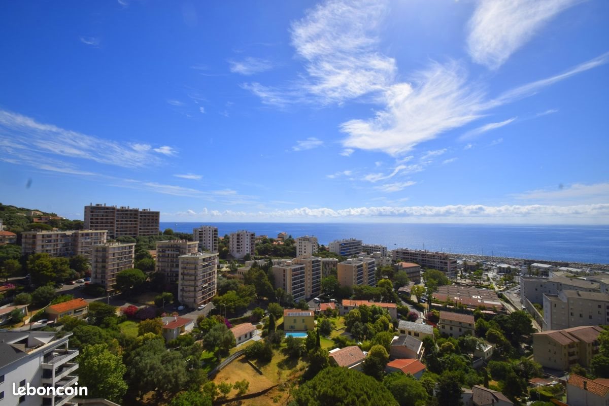 Appartement à vendre, 35m², Bastia