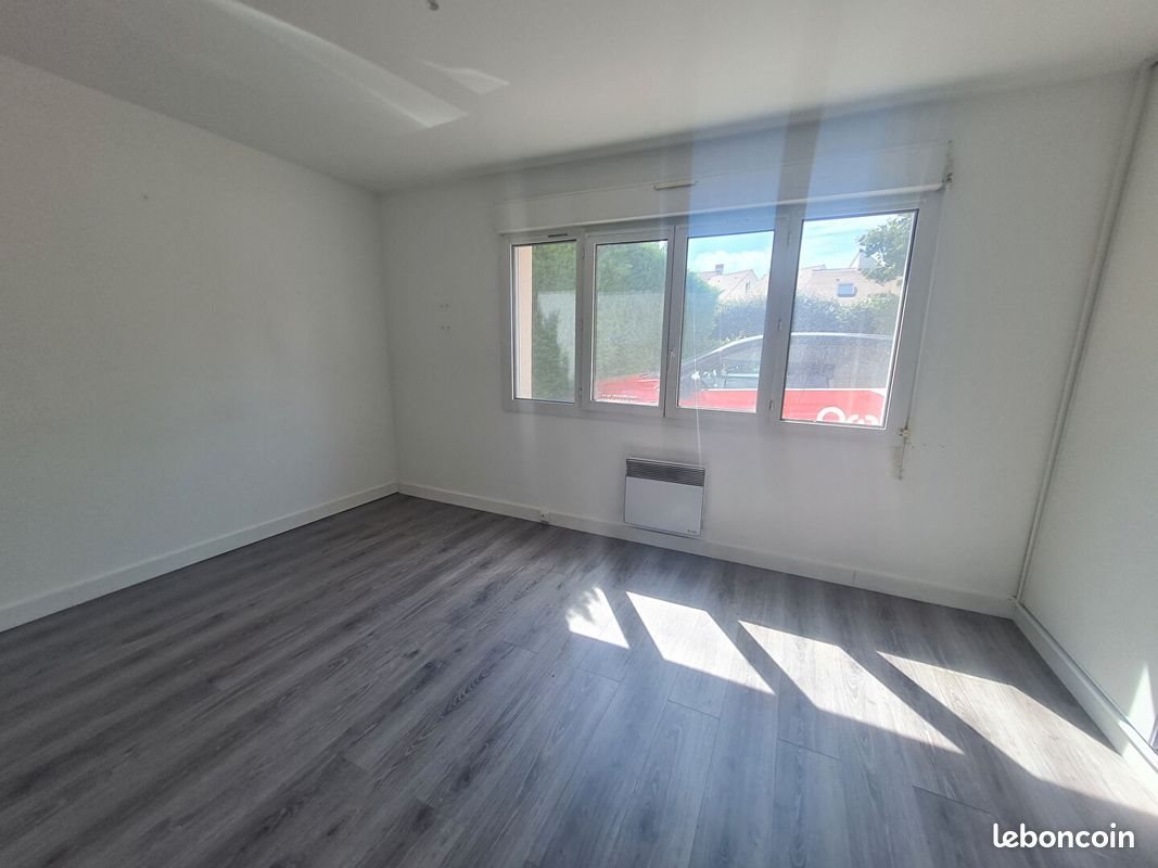 Appartement à louer, 42m², Guermantes