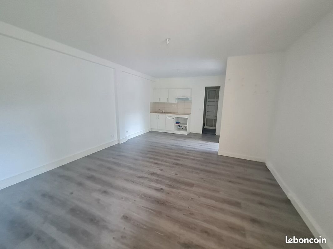 Appartement à louer, 42m², Guermantes
