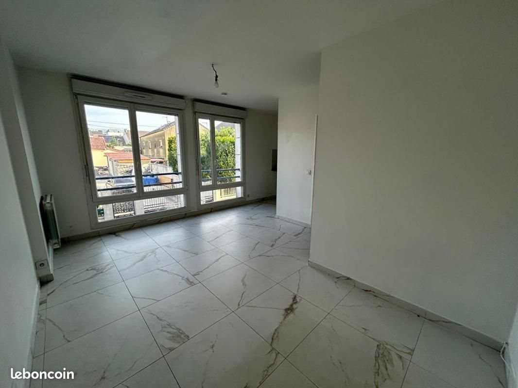 Appartement à louer, 24m², Goussainville