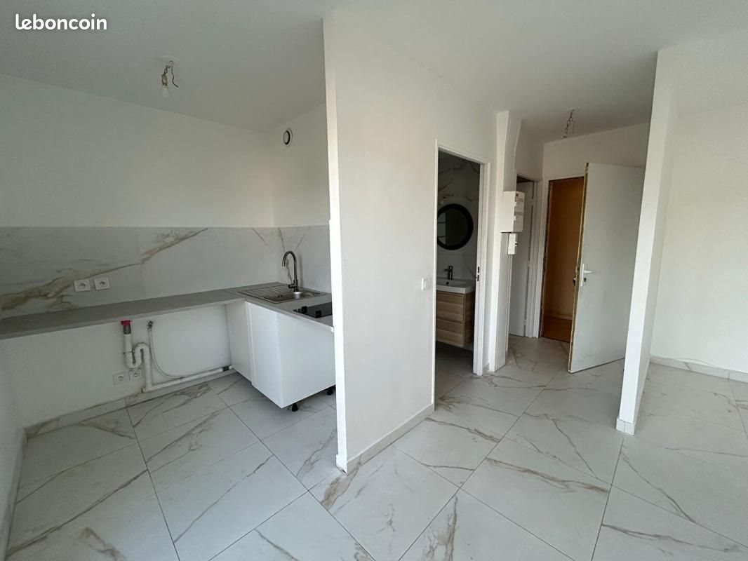 Appartement à louer, 24m², Goussainville