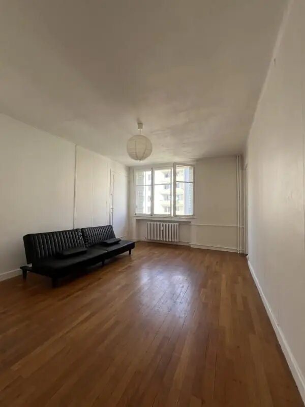 Appartement à louer, 66m², Lyon 8ème