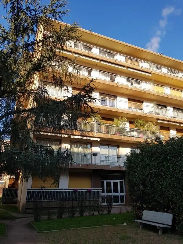 Appartement à louer, 19m², Tassin-la-Demi-Lune