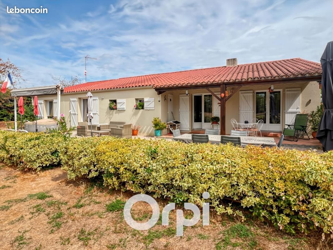 Maison à vendre, 125m², Saint-Cyr-en-Talmondais
