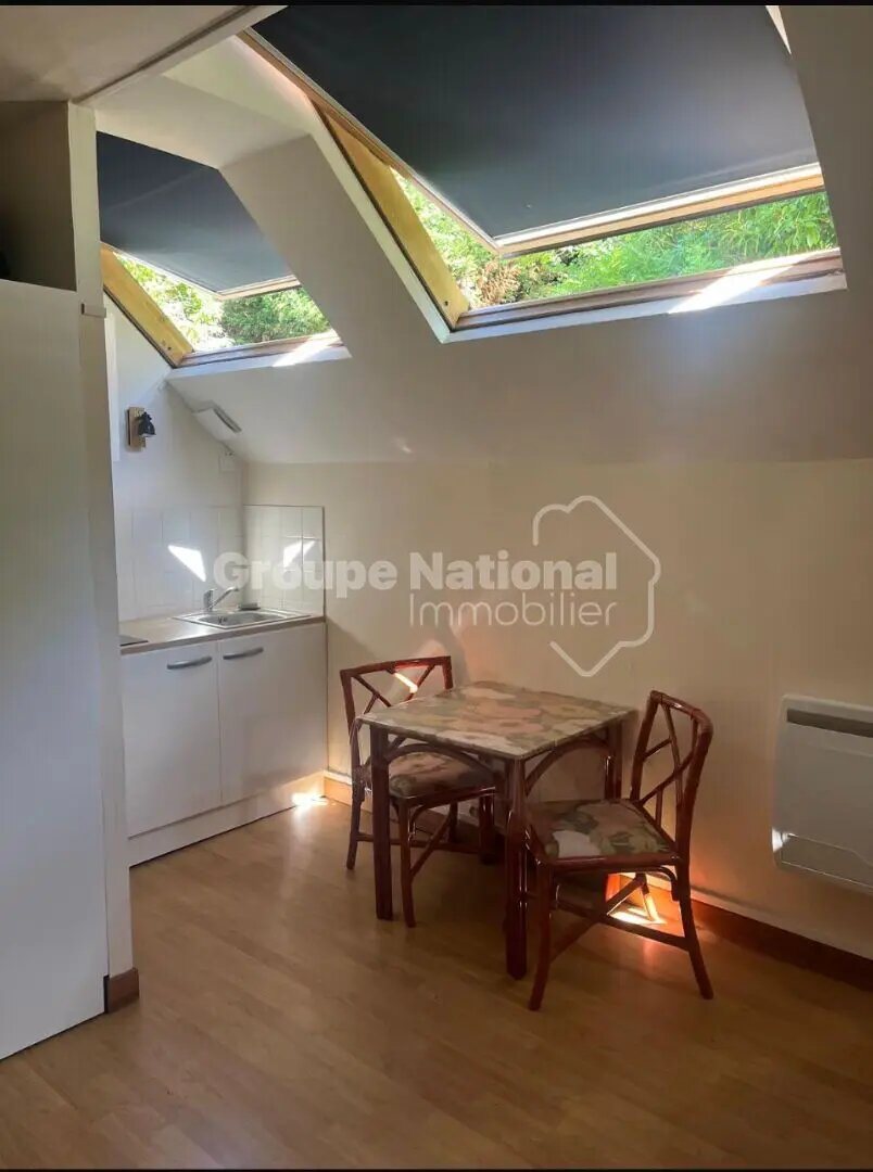 Appartement à louer, 24m², Pierrefonds