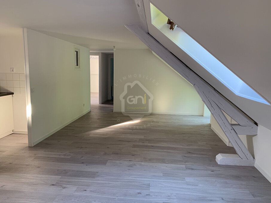 Appartement à louer, 64m², Pierrefonds