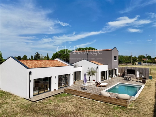 Maison 8 pièces 240 m² · à Marmande · 240 m² · 572 000 €