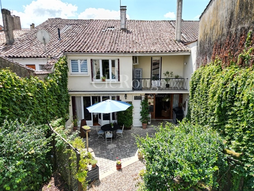 Maison 7 pièces 204 m² · à Monségur · 204 m² · 299 000 €