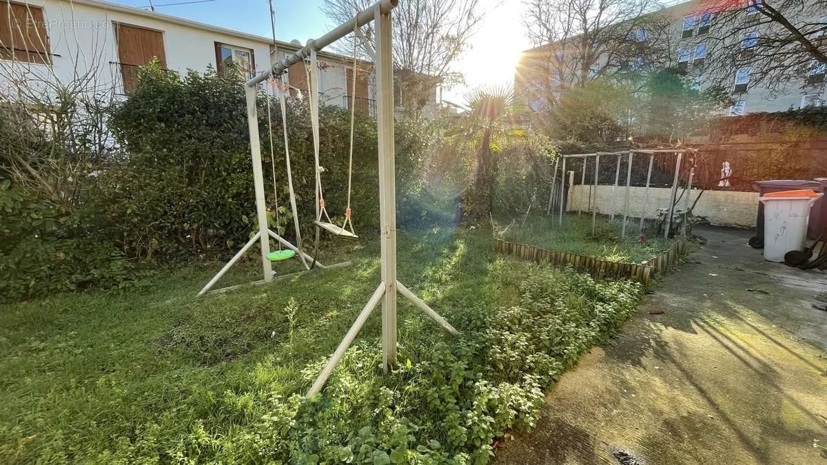 Appartement à vendre, 66m², Villemomble