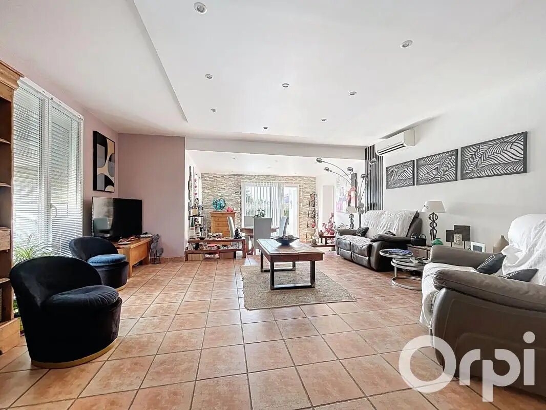Maison à vendre, 189m², Alénya