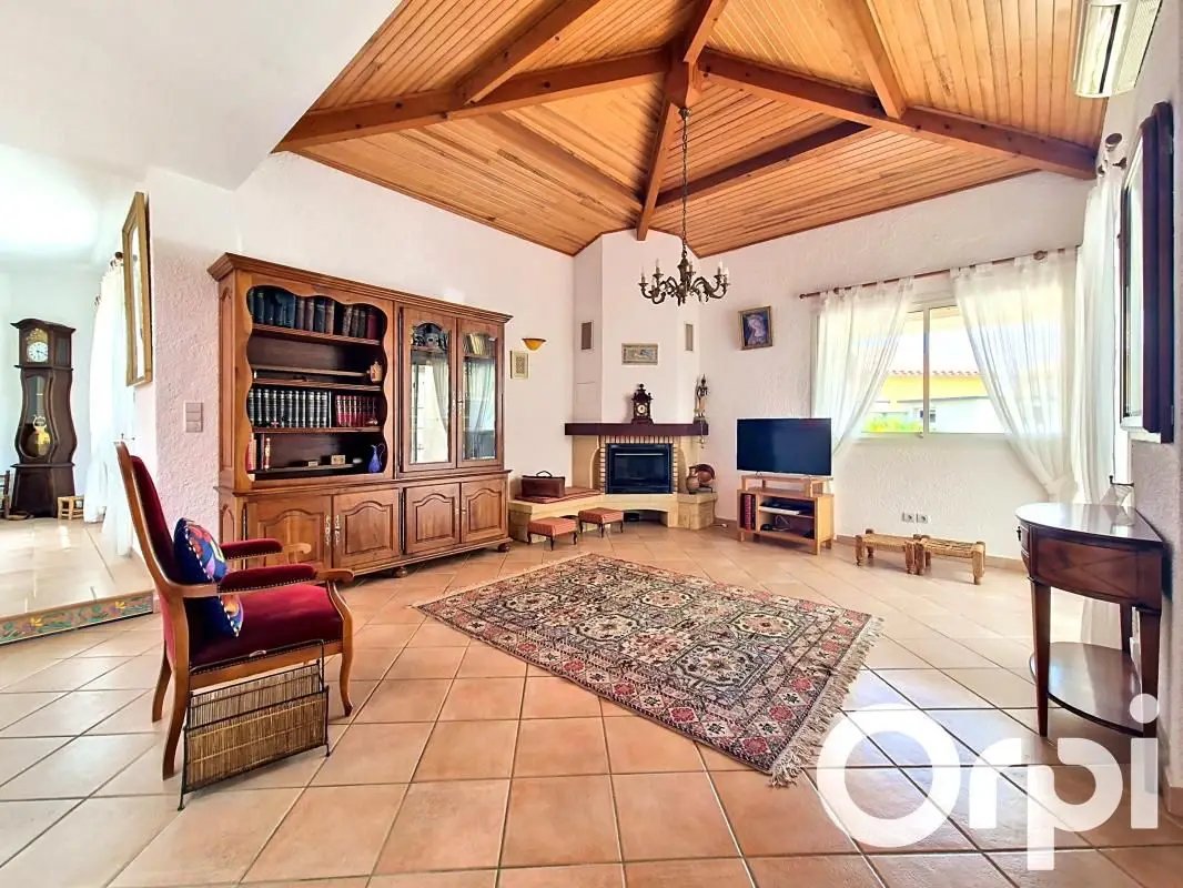 Maison à vendre, 153m², Alénya