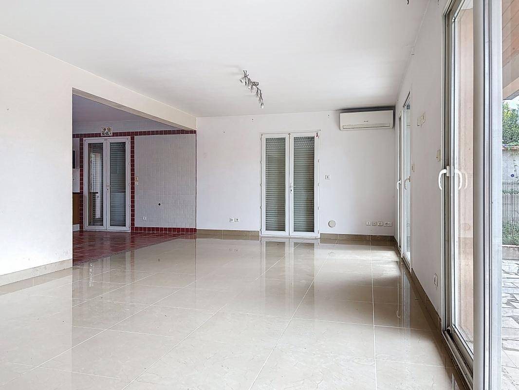 Maison à vendre, 177m², Elne