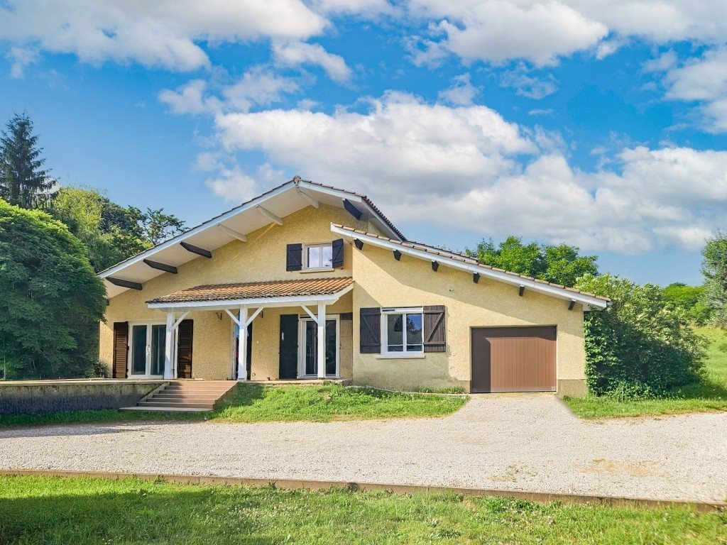 Maison à vendre, 150m², Auberives-sur-Varèze