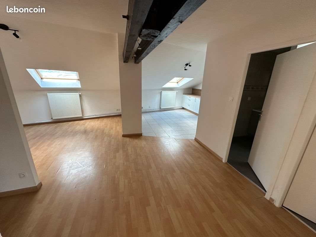 Appartement à louer, 51m², Homécourt