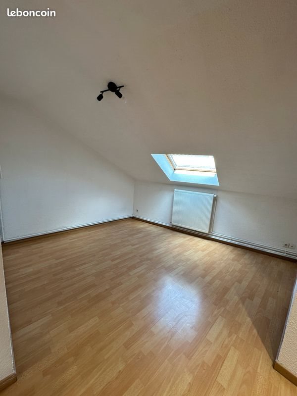 Appartement à louer, 51m², Homécourt
