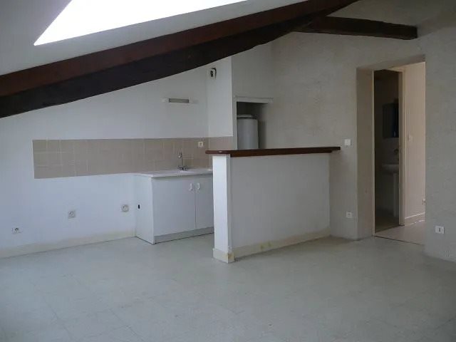 Appartement à louer, 29m², Cahors