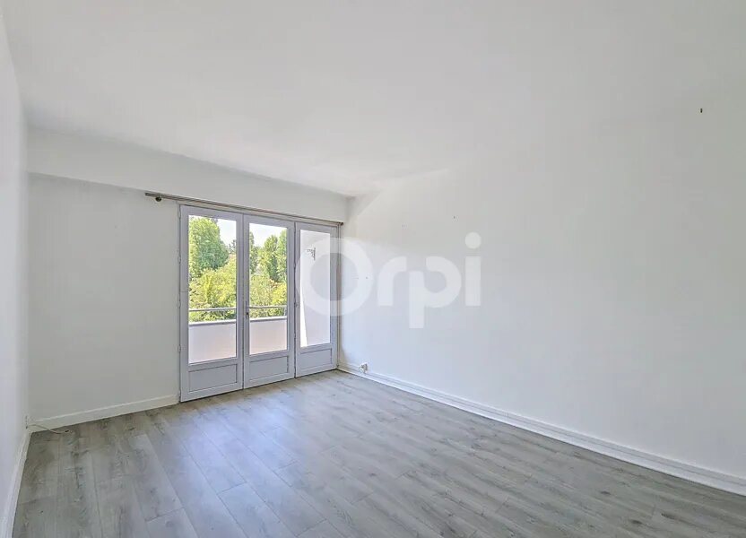 Appartement à vendre, 65m², Saint-Fargeau-Ponthierry