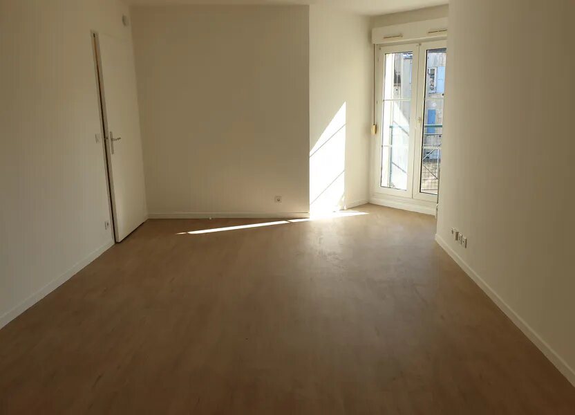 Appartement à louer, 43m², Melun