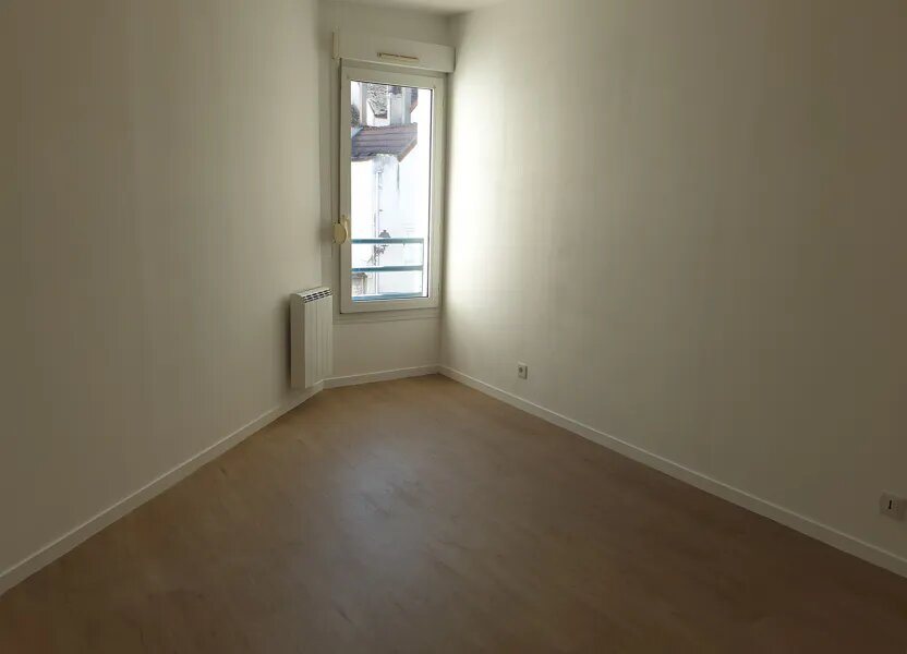 Appartement à louer, 43m², Melun