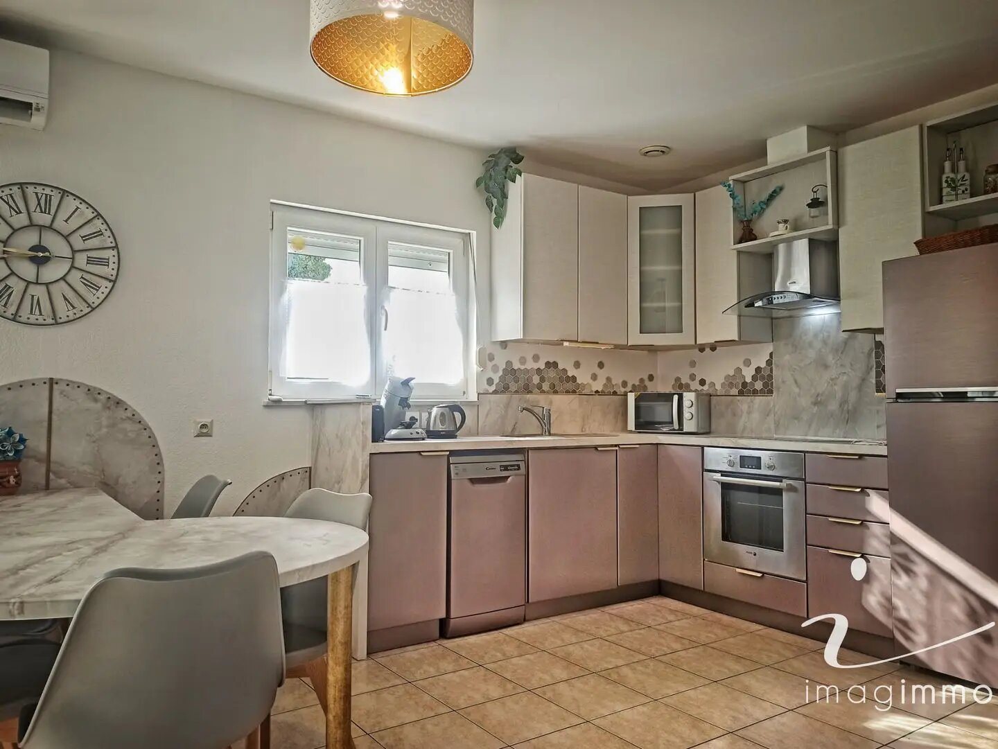 Maison à louer, 64m², Bouzigues
