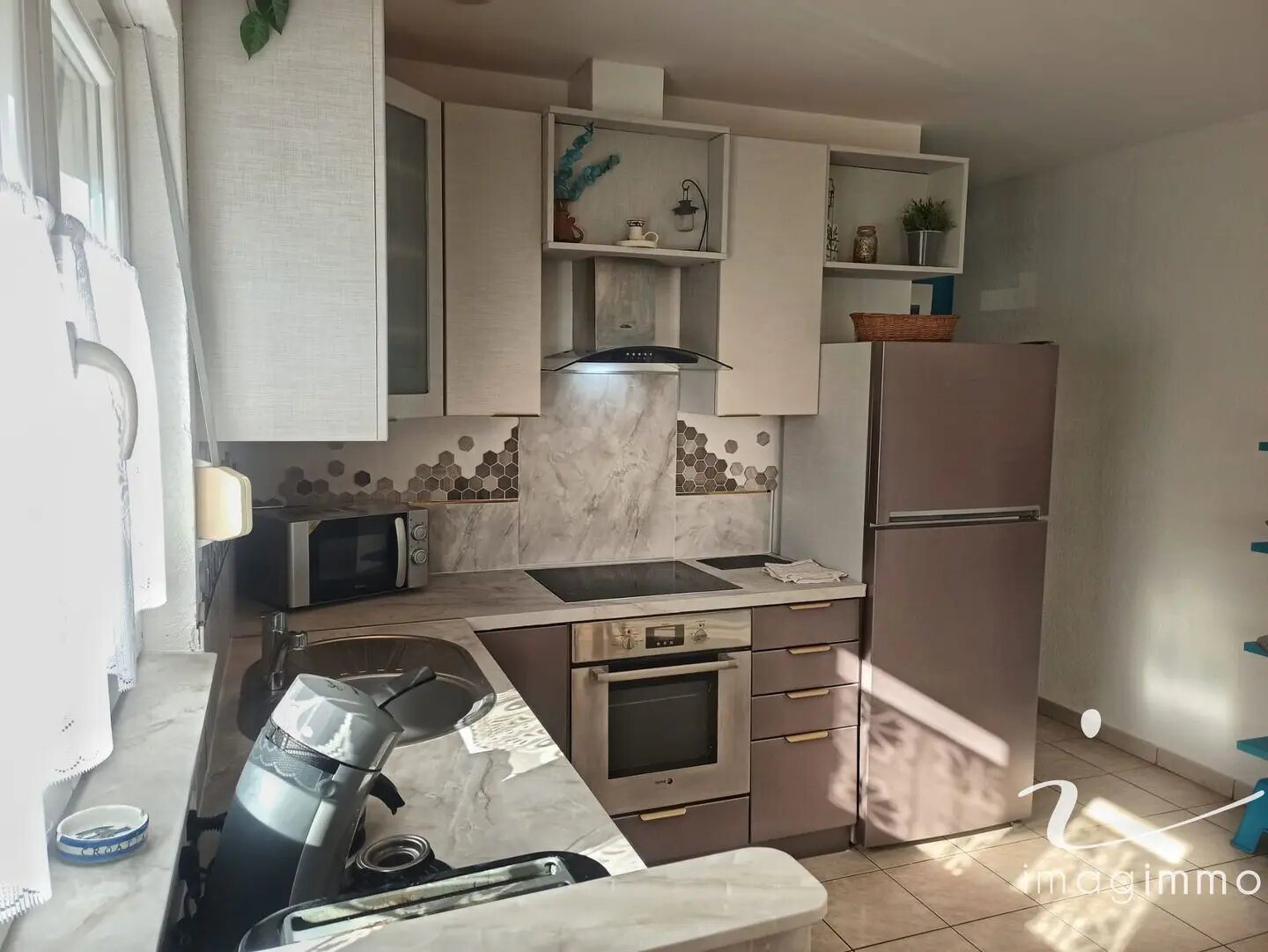 Maison à louer, 64m², Bouzigues